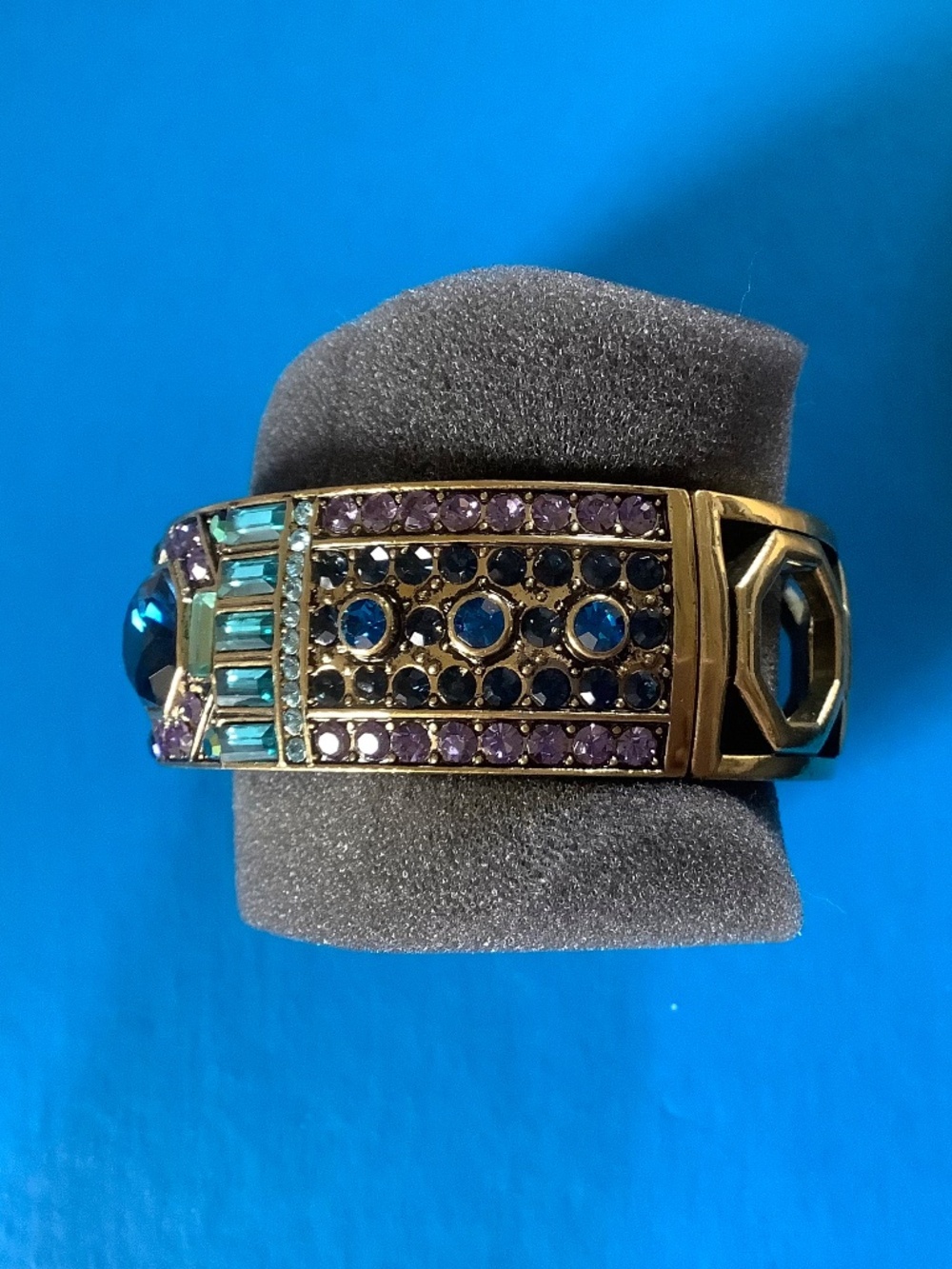 Heidi Daus Lavish Layers Art Deco Large Hinged Bangle Bracelet Blue Multi SZ M - Picture 6 of 12